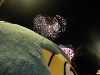 神宮球場花火