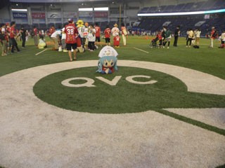 QVCマリンロゴ